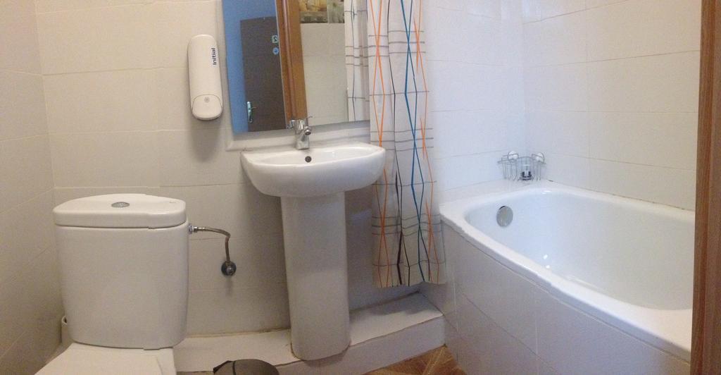 Hostal Ideal Sants Barcelona Zewnętrze zdjęcie