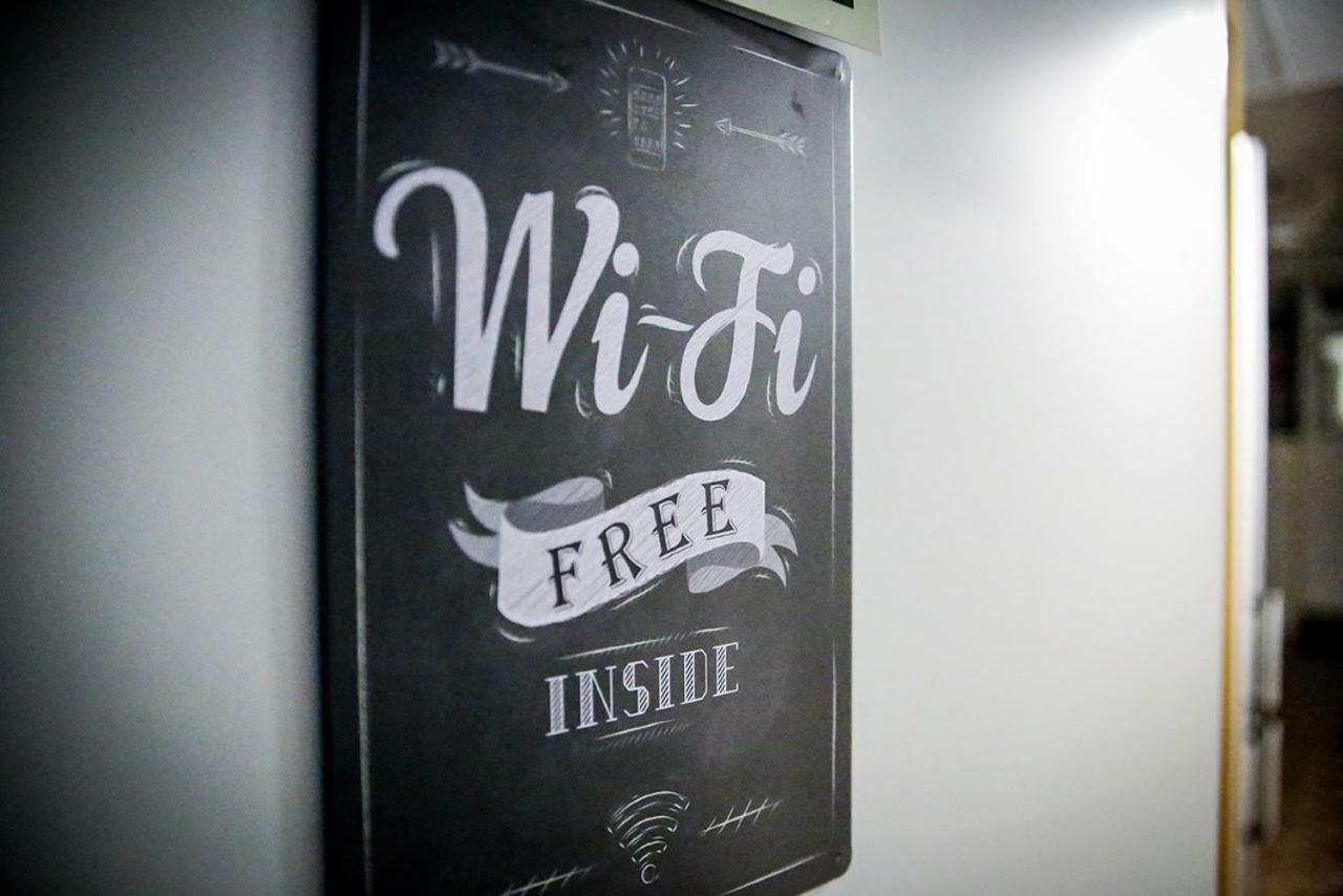 Hostal Ideal Sants Barcelona Zewnętrze zdjęcie