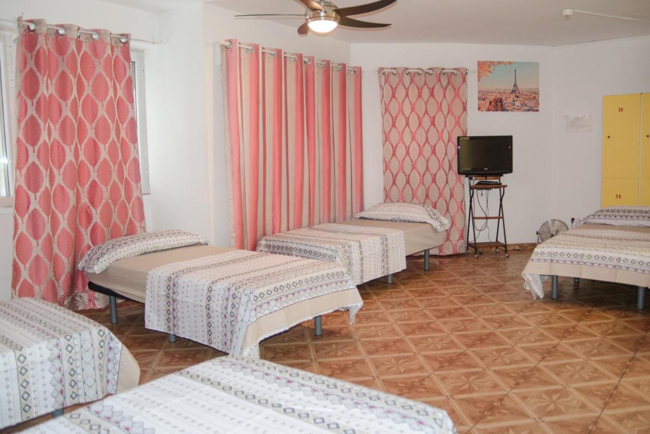 Hostal Ideal Sants Barcelona Zewnętrze zdjęcie
